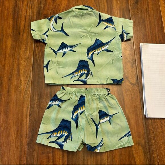 Ky’s Green Button Down Swordfish 2 piece Hawaiian Set - Picture 2 of 8